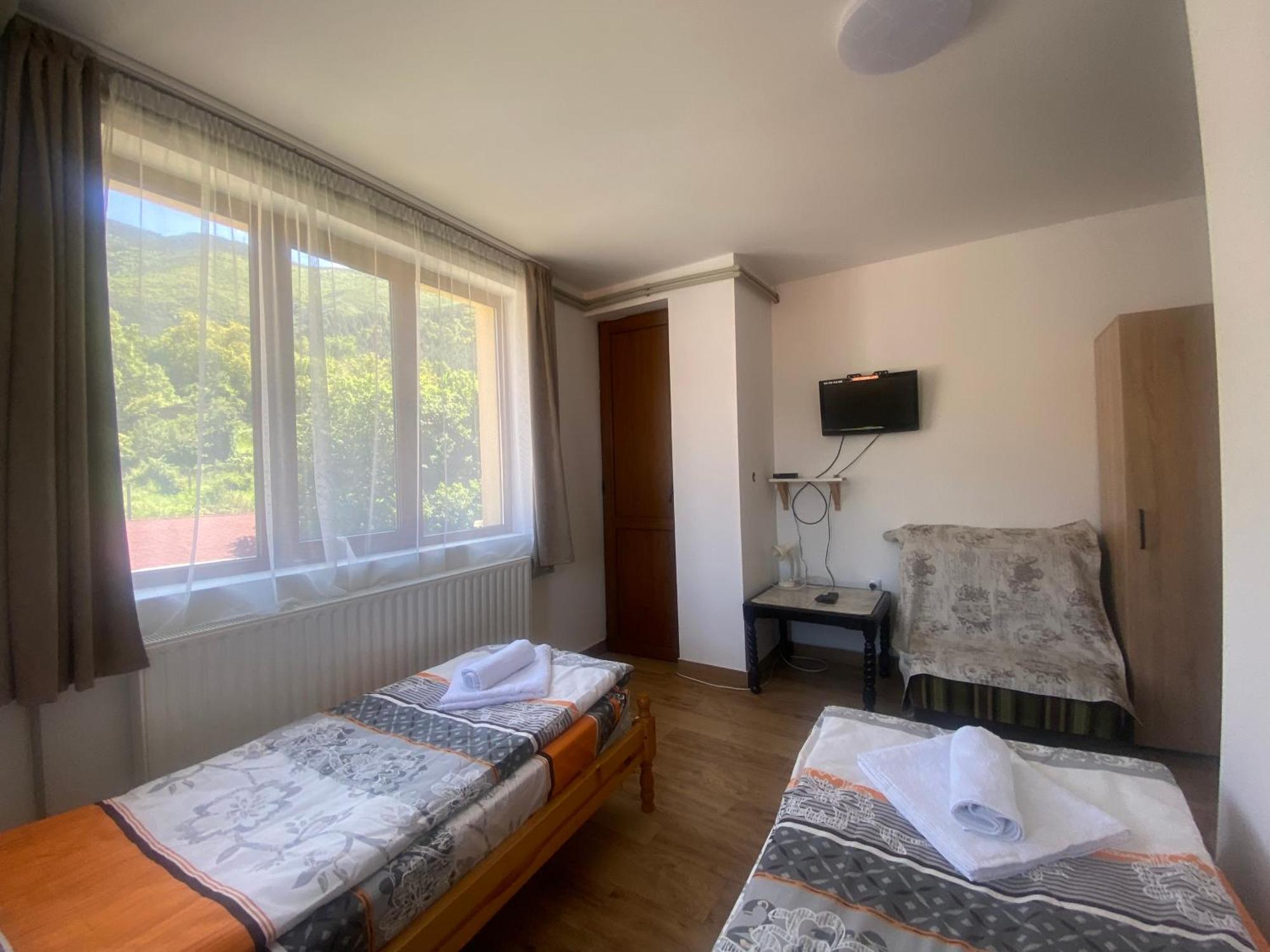 Анелия Hotel Sapareva Bania Exterior foto