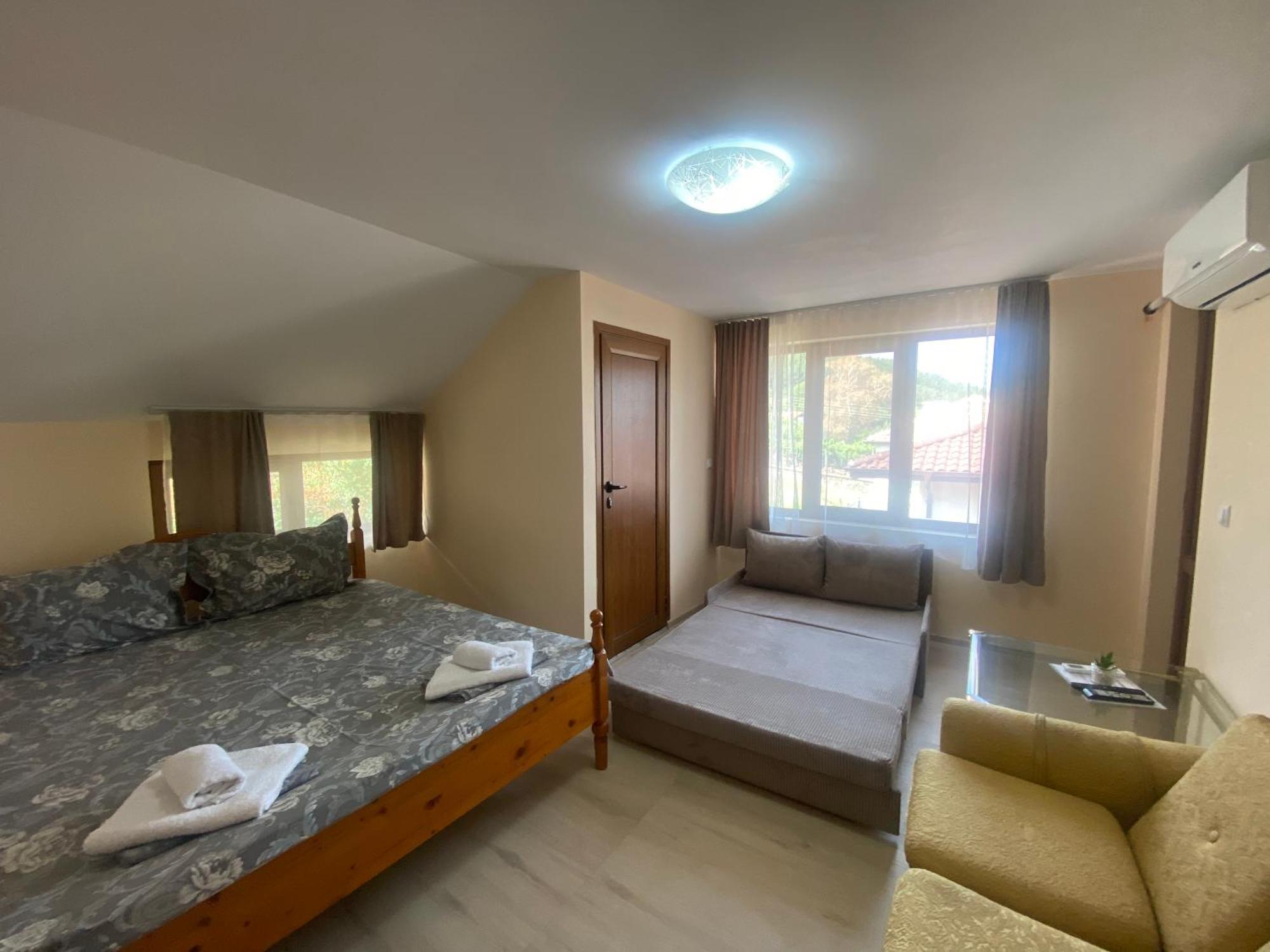 Анелия Hotel Sapareva Bania Exterior foto