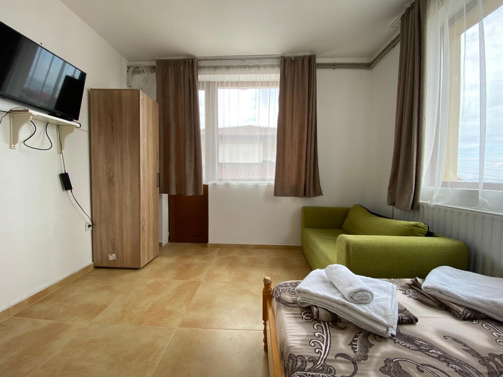 Анелия Hotel Sapareva Bania Exterior foto